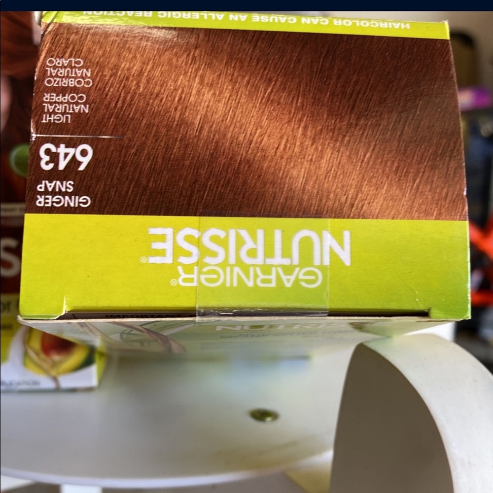 Hair dye - Picture 3 of 5